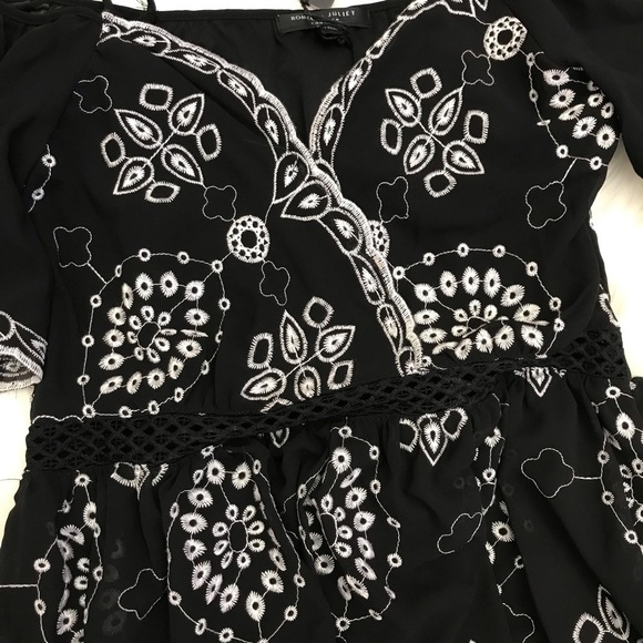 Romeo and Juliet Embroidered Cold Shoulder Dress M - Picture 8 of 8